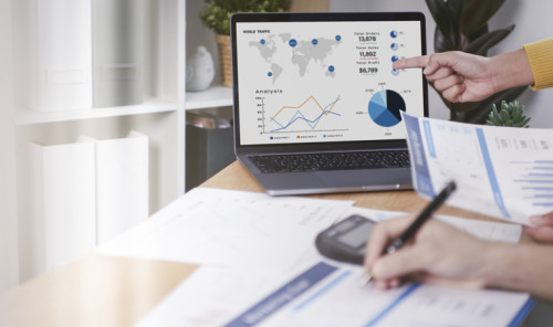 Круглый стол, посвященный Дню финансиста, «Финансовые отношения в новых экономических условиях»